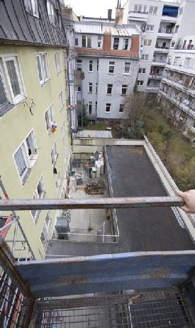 Blick in den "Garten" vor dem Umbau