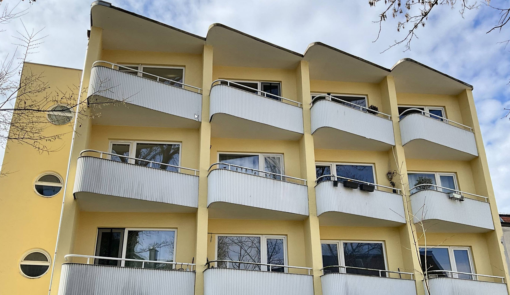 Rückgebäude Kaiserstr. 3b mit Balkonen